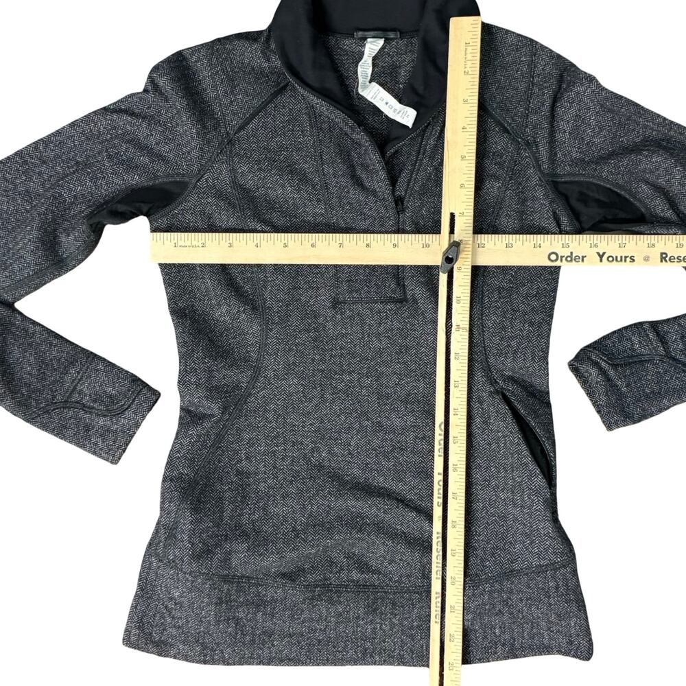 Lululemon Think Fast Heathered Herringbone Grey Black Long Sleeve Pullover Sz 4 - Picture 4 of 11
